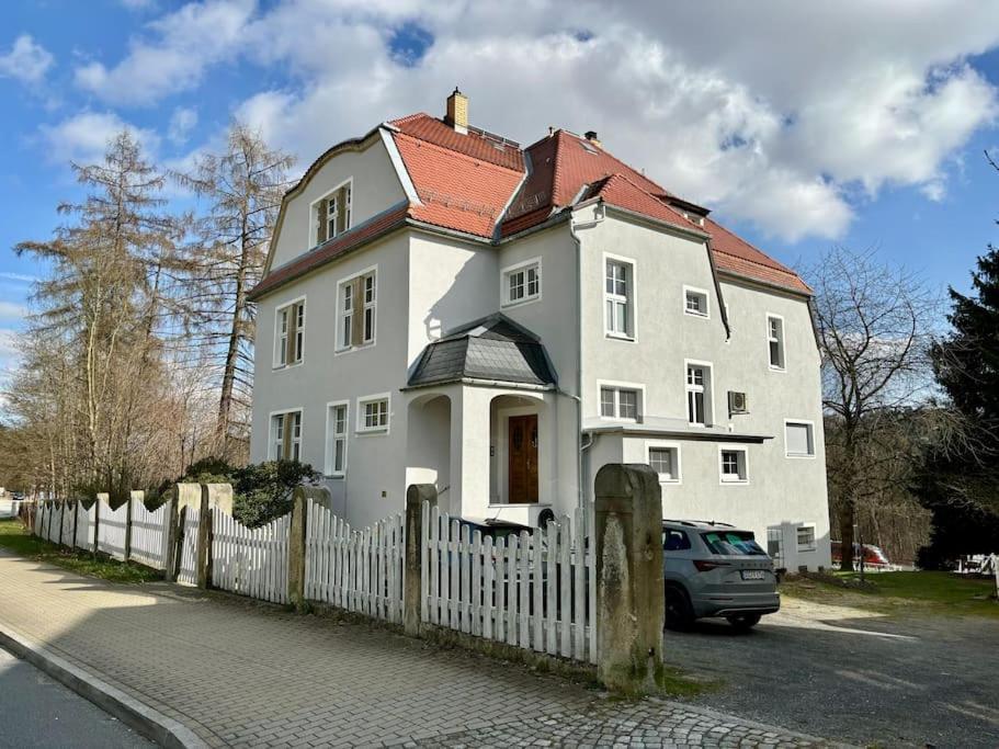 Gemuetliches Refugium Am Bahnhof - Perfekt Zum Erkunden Der Saechsischen Schweiz Apartment Sebnitz Bagian luar foto